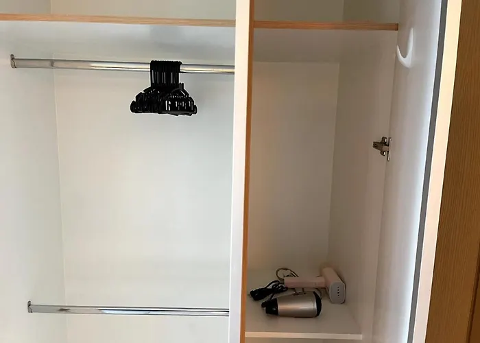 Getaway 1br One Uptown Bgc With Sound System